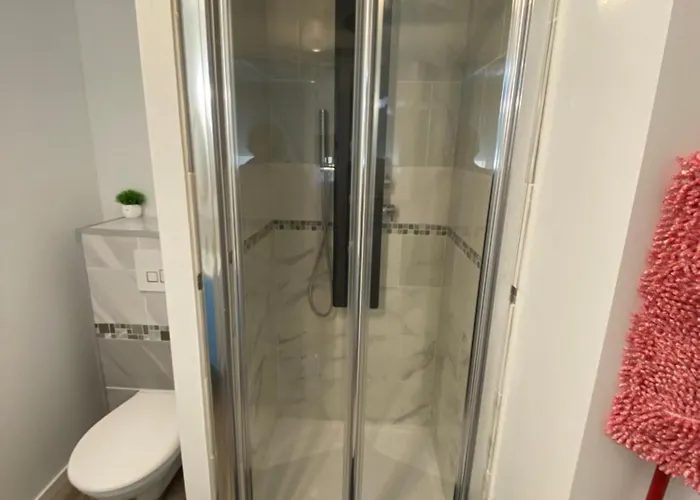 Meuble Circuit 24h Bed & Breakfast *