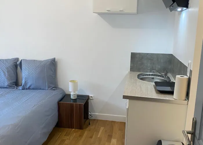 Bed & Breakfast Meuble Circuit 24h